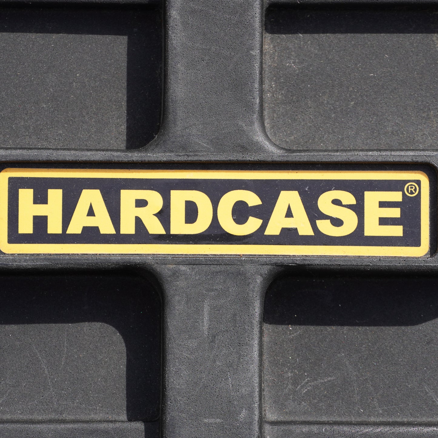 Hardcase HN28 28" Hardware Case with Wheels