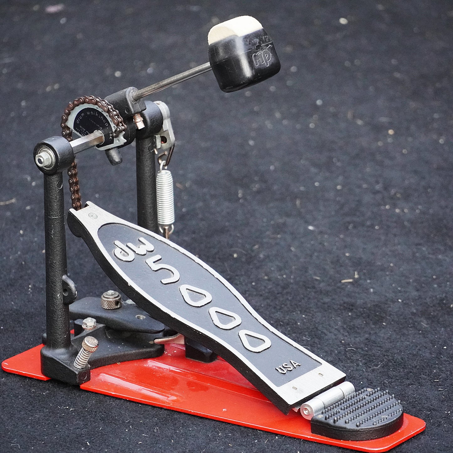 DW 5000 Single Chain Single Kick Pedal