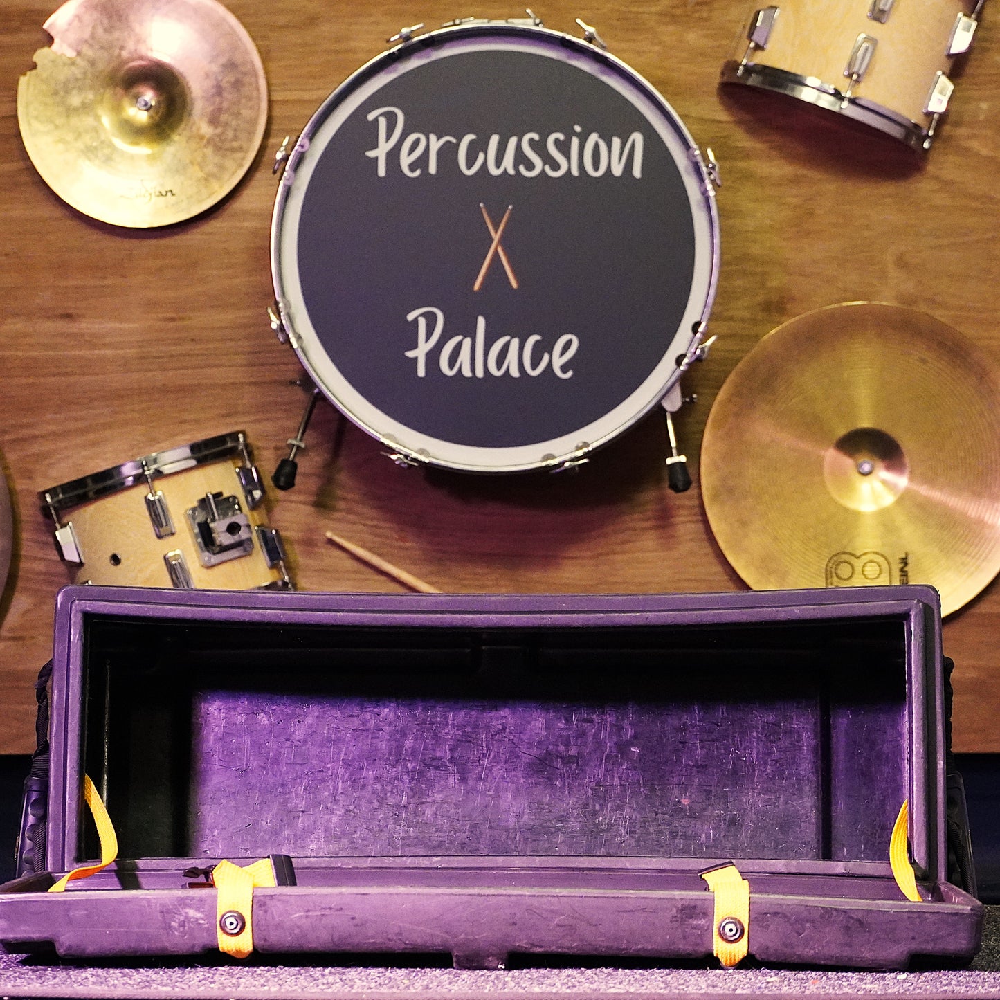 Hardcase HN28W 28" Hardware Case With Wheels