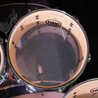 Tama Imperialstar Drum Kit in Silver Stream Finish (Shell Pack)