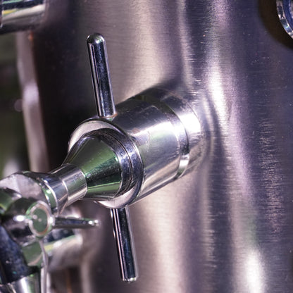 Hayman Vibrasonic Drum Kit in Silver w/ Matching Snare Drum (Shell Pack)